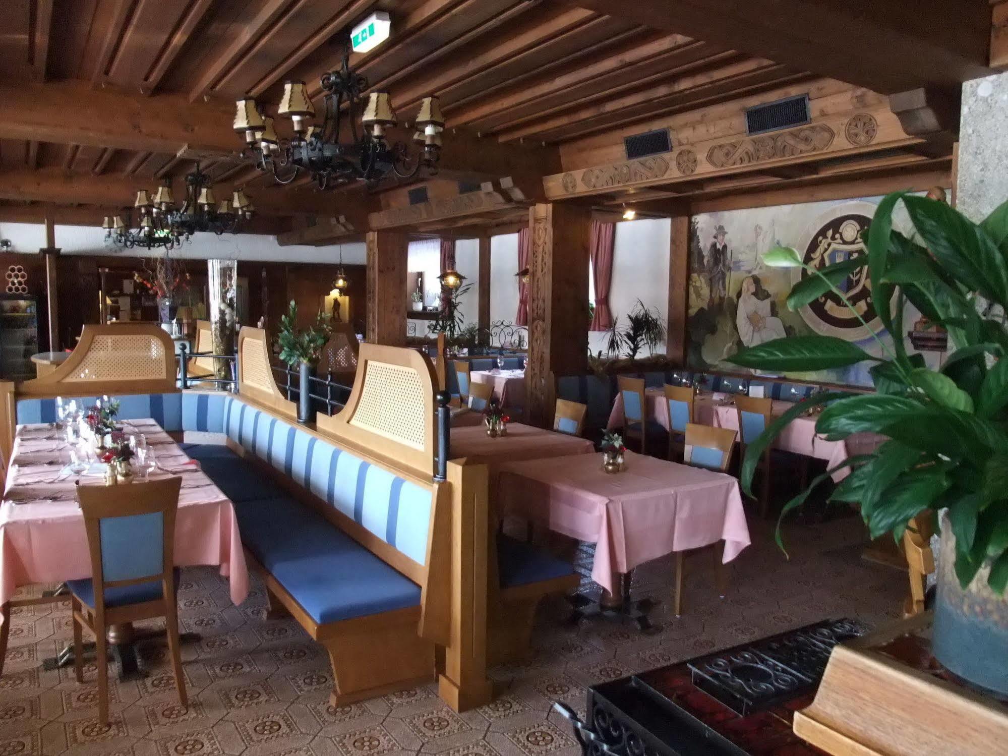 Ferienhotel Knollhof Ramsau am Dachstein Eksteriør bilde