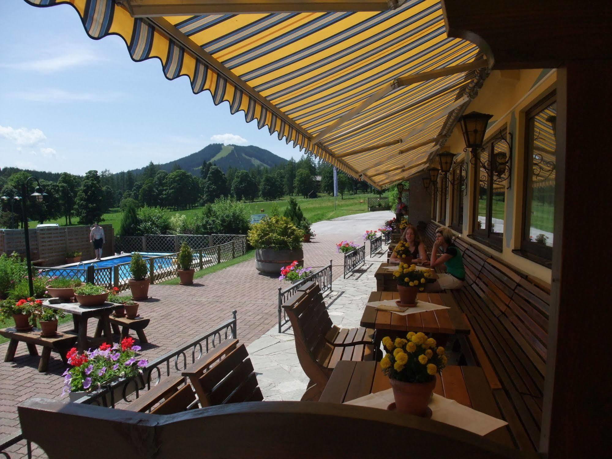 Ferienhotel Knollhof Ramsau am Dachstein Eksteriør bilde