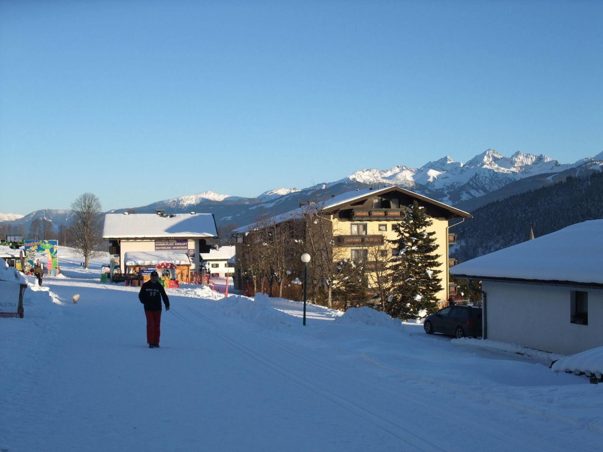 Ferienhotel Knollhof Ramsau am Dachstein Eksteriør bilde